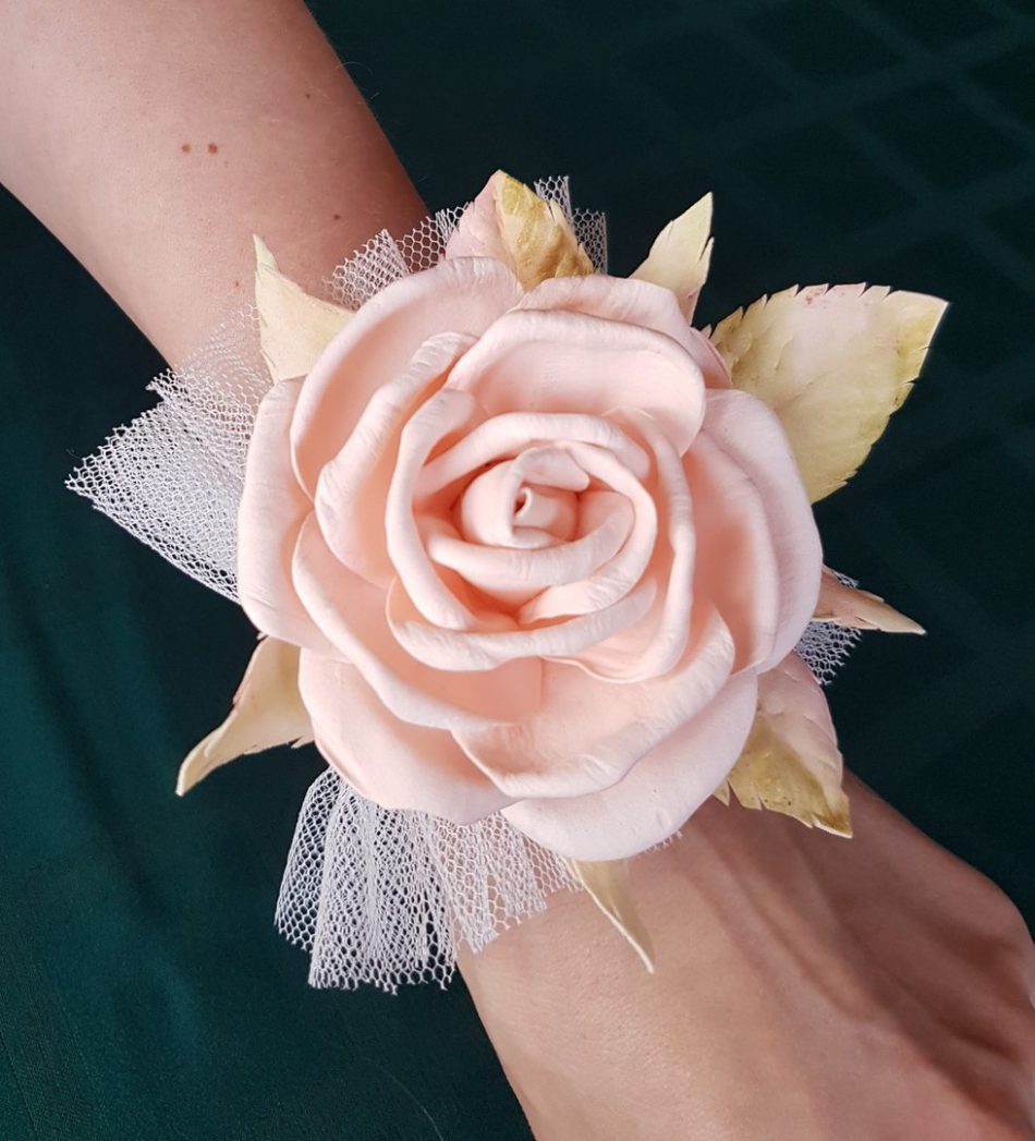 Мастер-класс по созданию украшения на руку (браслет) «Винтажная роза в стиле Шебби шик»